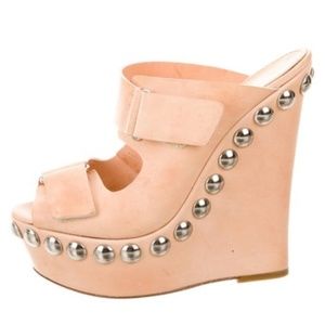 Giambattista Valli Nude Leather Studded Platform W